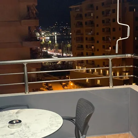 Aleks Lungo Mare Apartmán *