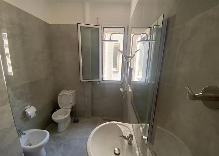 Aleks Lungo Mare דירה