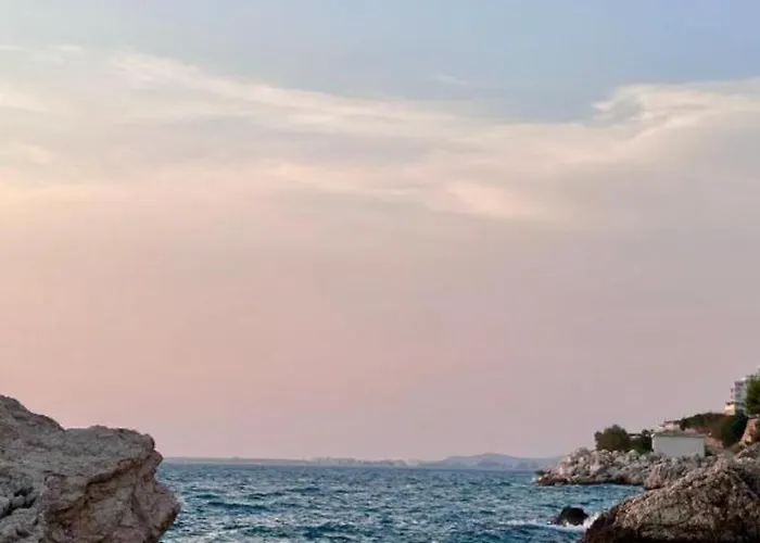 Aleks Lungo Mare Vlorë